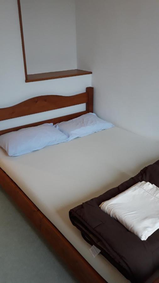 Les Repaires Hotel Nans-sous-Sainte-Anne Ngoại thất bức ảnh