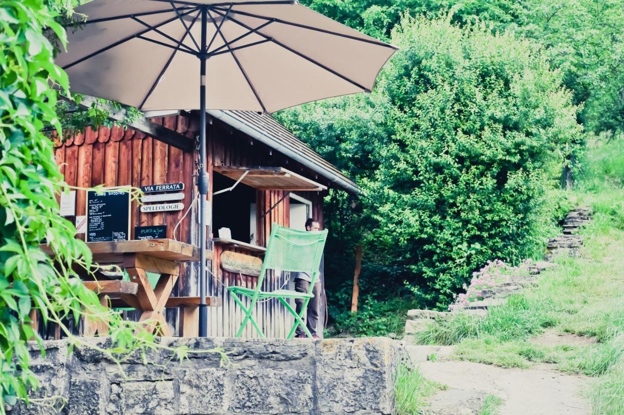 Les Repaires Hotel Nans-sous-Sainte-Anne Ngoại thất bức ảnh
